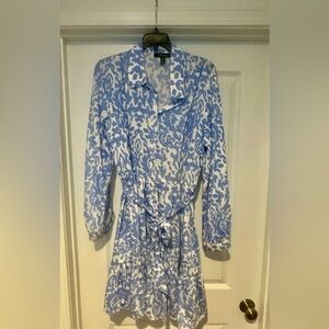 Ellen Tracy Blue and White Abstract Dress